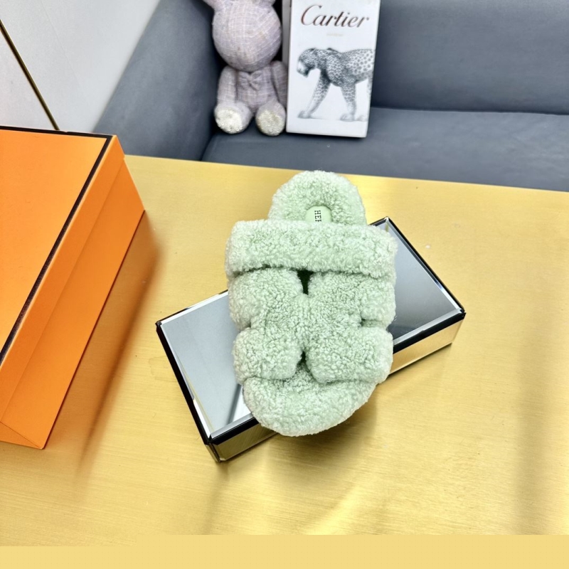 H**mes slippers